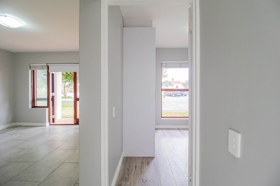 To Let 3 Bedroom Property for Rent in Greenways Golf Estate Western Cape